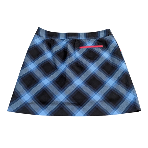 Cutter & Buck Golf Skort Plaid Buttons Preppy Country Club size 4 Red Blue - Picture 2 of 7